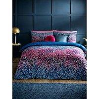 Catherine Lansfield Satin Animal Print Duvet- King