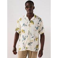 Jack & Jones Luke Varenna Aop Short Sleeve Shirt - Cloud Dancer