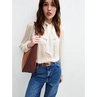New Look Crinkled Pussybow Blouse - White