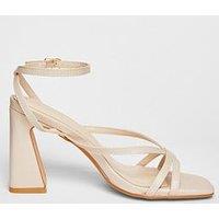 Quiz Heels