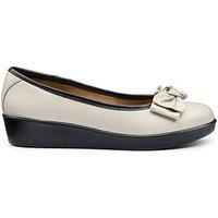 Hotter Jade Wedge Pump Shoe - Cream