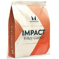 Myprotein Impact Whey Gainer - 2.5Kg - Strawberry - 25 Serve