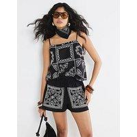 River Island Cutwork Shorts - Black