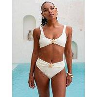 Moda Minx Starfish Scoop Crop Top - Coconut