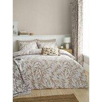 Catherine Lansfield Sorrel Leaf Duvet Cover Set In Natural