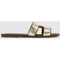 Schuh Tandra Leather Mule Sandals - Gold