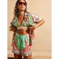 River Island Del Maar Floral Resort Shorts - Light Green