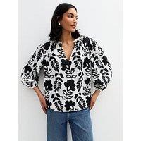 New Look White Floral Print V-Neck Top