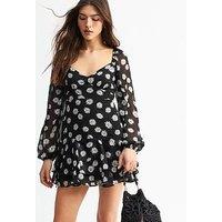 New Look Daisy Print Tiered Ruffle Mini Dress - Black