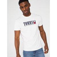 Tommy Jeans Regular Fit Chest Logo Flag T-Shirt - White