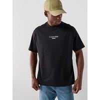 Calvin Klein Jeans Shirt Sleeve Relaxed Fit Graphic T-Shirt - Black