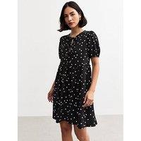 New Look Black Crinkled Texture Polka Dot Tie Front Mini Dress