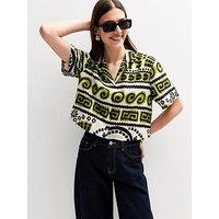 New Look White Pattern Print Cropped Shirt