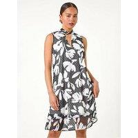 Roman Petite Textured Spot Floral Dress - Black