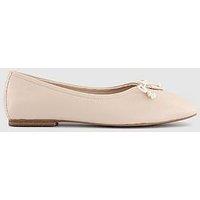 Office Keyhole Ballerina - Off White