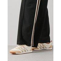 The Very Collection Textured Side Stripe Trainer - Cream