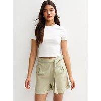 New Look Tie Waist Utility Shorts - Light Green