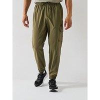 Adidas Sportswear Men'S Essentials Small Logo Cargo Joggers - Green