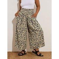 Yours Curve Shirred Crop Trouser - Natural