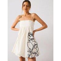 Mango Balloon Effect Embroidered Dress - Cream
