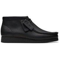 Clarks Wallabee Evo Leather Chukka Boots- Black