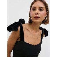 Pretty Lavish Zienna Velvet Bow Corset Top - Black