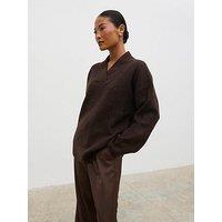Pretty Lavish Briana Chunky V-Neck Knit Jumper - Brown