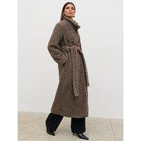 Pretty Lavish Atlas Boucle Coat - Brown