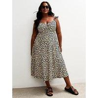 New Look Leopard Print Crinkle Midi Dress - Brown