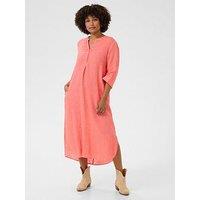 Cream Bellis Dress - Pink