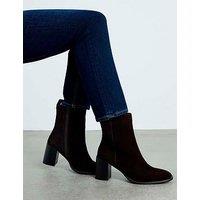 River Island Suede Square Toe Boot - Brown