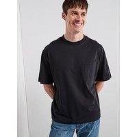 Mango Single Pocket Detail T-Shirt - Black