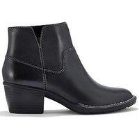 Clarks Wide Fit Kastela Top Boots - Black
