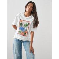 V By Very Saint Tropez Oversized Graphic T-Shirt - White
