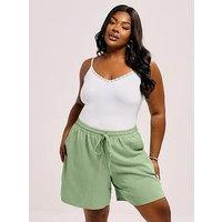 Yours Curve Crinkle Short - Green