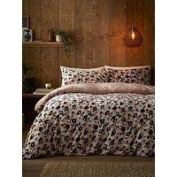 Fusion Cosy Leopard -Sherpa Reverse Double Duvet Cover Set