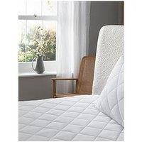 The Fine Bedding Company Allergy Defence Anti Allergy Mattress Protector