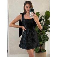 Style Cheat Bow Jacquard Mini Dress - Black