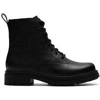 Clarks Orinoco3 Style Ankle Boots - Black