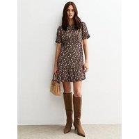 New Look Floral Print Crepe Ruched Sleeve Mini Dress - Green