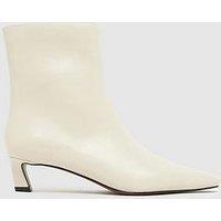 Schuh Bexley Kitten Boots - White