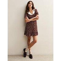 New Look Floral Print Contrast Collar Mini Dress - Red