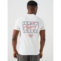 Tommy Jeans Regular Fit Sign Spray Backprint T-Shirt - Cream