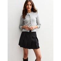 New Look Black Pleated Mini Skirt