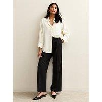 New Look Pleated Front Wide Leg Trousers - Black