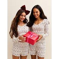 New Look 915 Girls Christmas Pattern Long Sleeve Top And Shorts Pyjama Set - Cream
