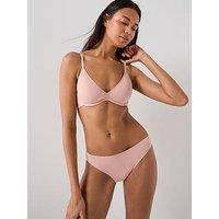 Dorina Noabrief - Pink