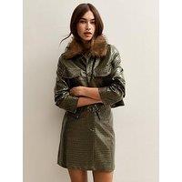 New Look Faux Leather Crocodile Embossed Long Sleeve Jacket - Green