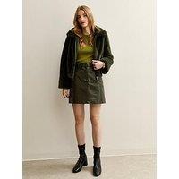 New Look Crocodile Effect Faux Leather Mini Skirt - Green
