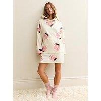 New Look White Oversized Hot Choc Print Fleece Hoodie